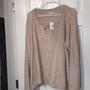 NWT chenille keyhole sweater